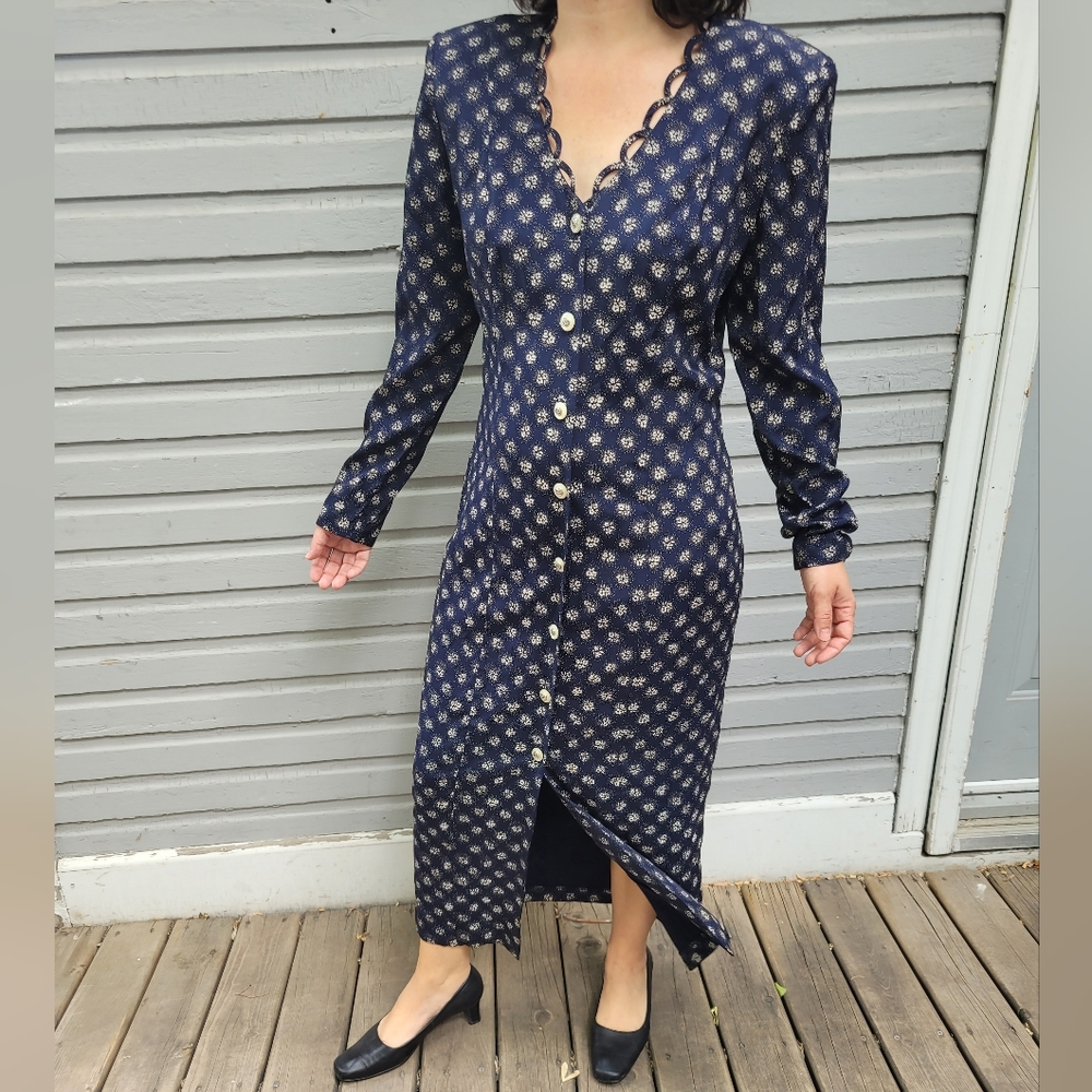 Vintage 90s Midi Length Button Front Navy Floral Dress Size 9/10 Wedding Guest